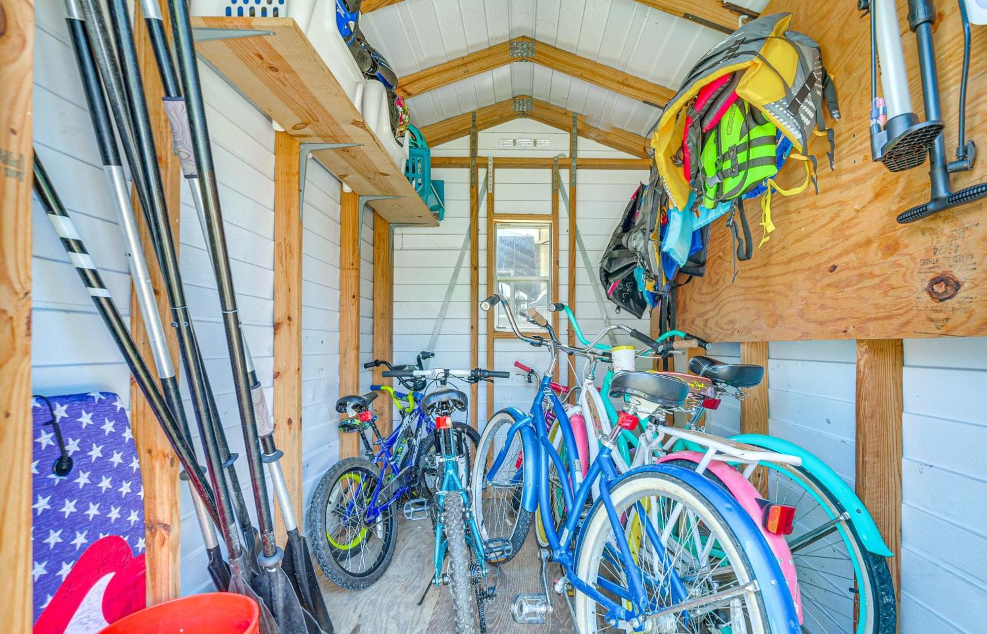 Crystal River Getaway With Dock, Kayaks And Bicycles! Экстерьер фото